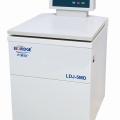 上海盧湘儀恒溫原油水份測定離心機LDJ-5MD   LED 數(shù)字顯示